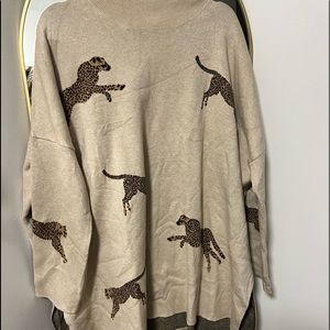 entro oversized leopard pattern sweater!